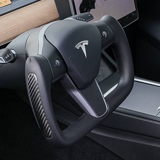 Model Y Yoke Steering Wheel