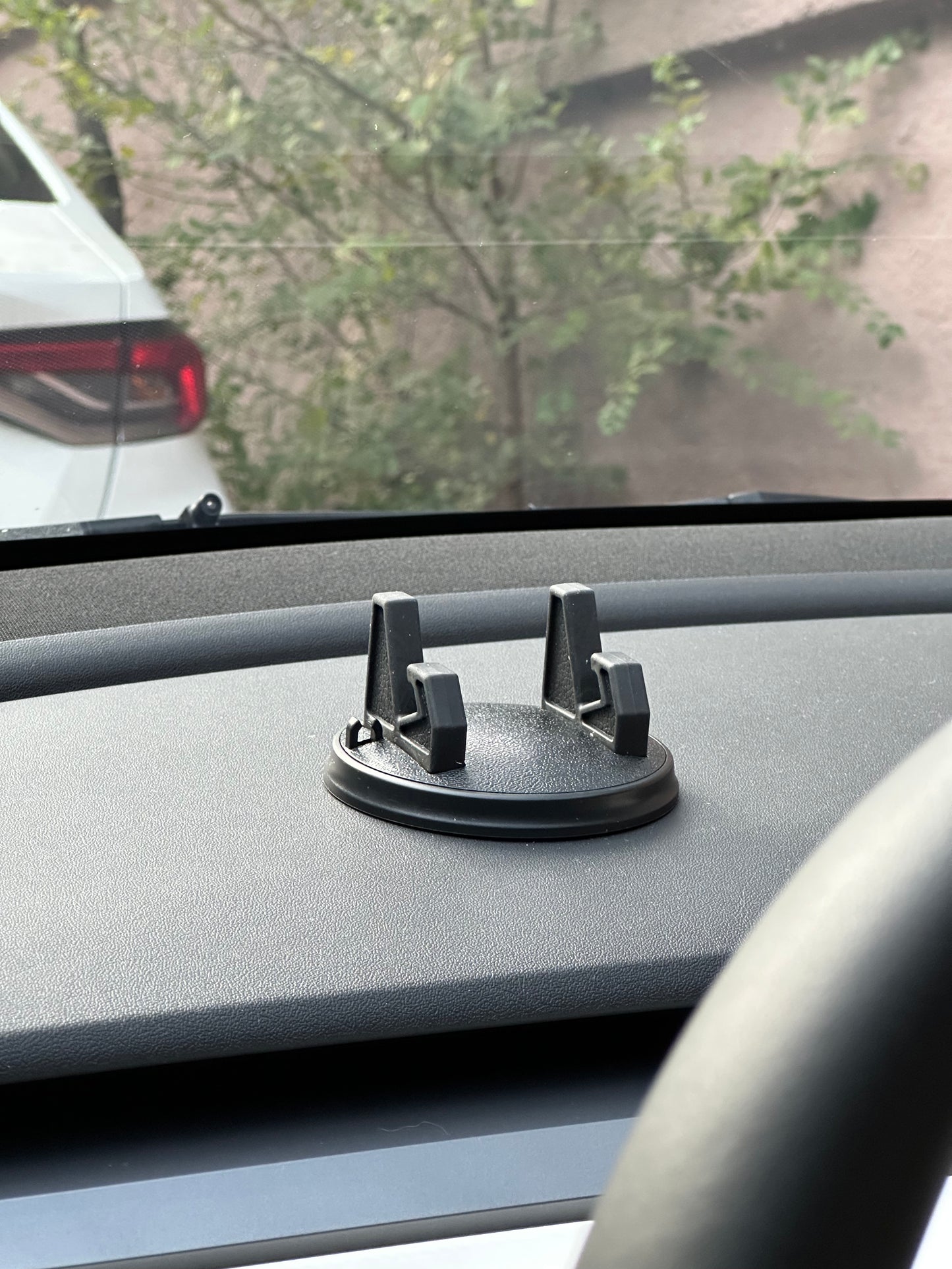 Model Y Phone Holder